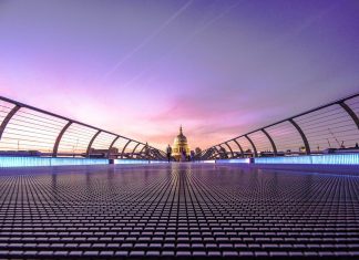 ما زیباترین ترین لباس زیر را در اینترنت یافتیم