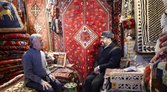 استاندار فارس پای صحبتهای کسبه و بازاریان شیراز نشست – خبرگزاری مهر | اخبار ایران و جهان