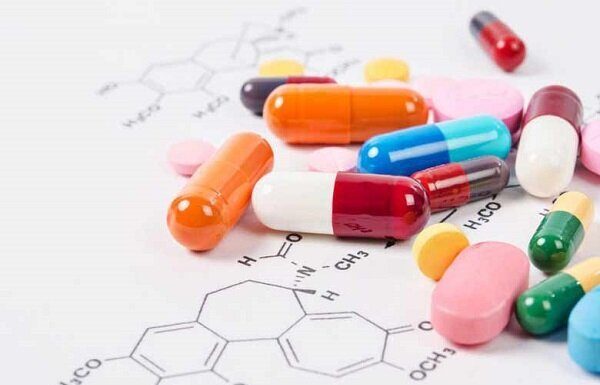 تبلیغ غیرقانونی دارو روی تابلوهای درمانگاه؛ نهاد ناظر کجاست؟ – خبرگزاری مهر | اخبار ایران و جهان