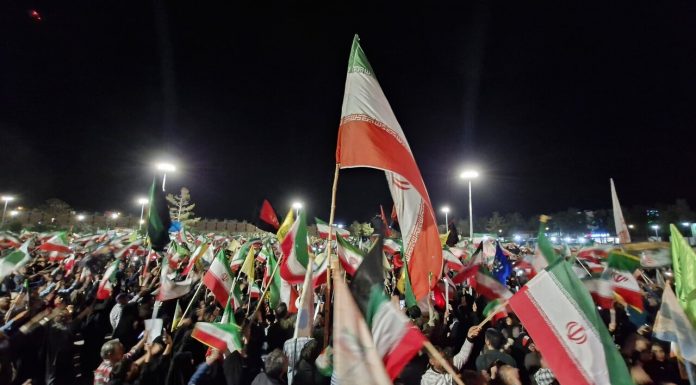 طنین شعار «ما نسل عاشوراییم» در پنجاه و یکمین شب جهاد خیابانی در سنقر – خبرگزاری مهر | اخبار ایران و جهان