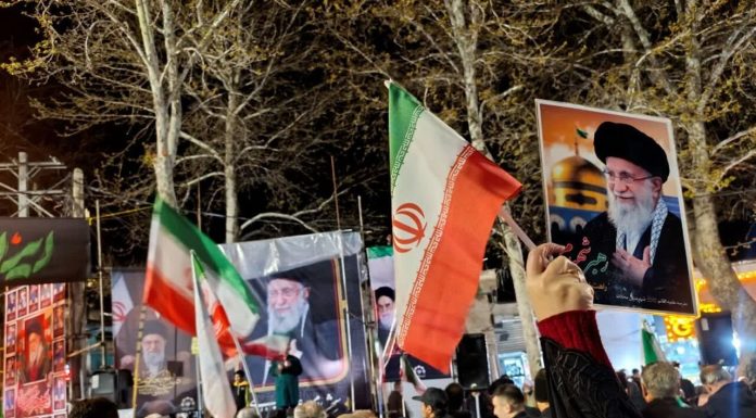 حضور پرشور ساوجیها در بیعت با رهبر معظم انقلاب