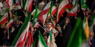 نبض گلپایگان شبها در میدان میزند